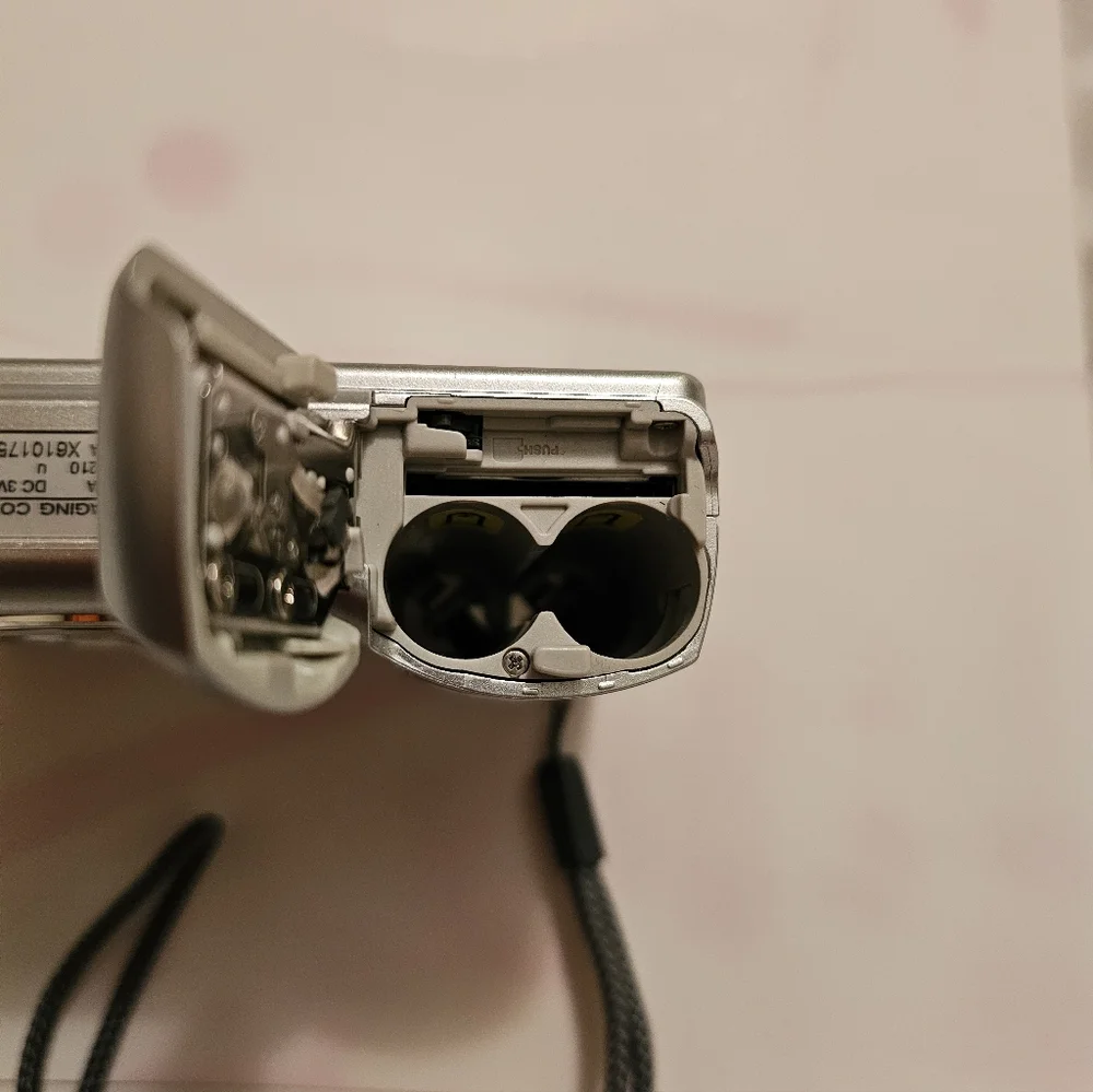 Olympus fe 210